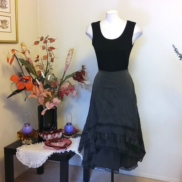 NWT Women Olive Green 3-Layers of Tiered Ruffle Lace Design Midi Skirts L 12 - Picture 11 of 15